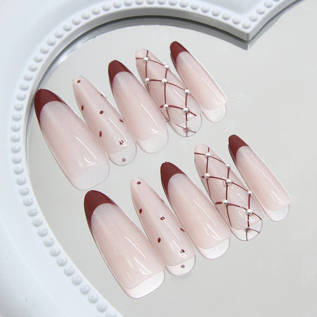 Polka dot cat eye diamond style detachable nail stickers 30 pieces